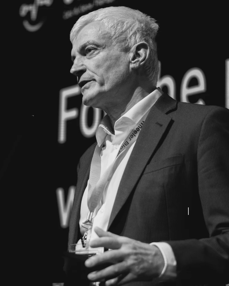 Headshot of Dominique Halatre