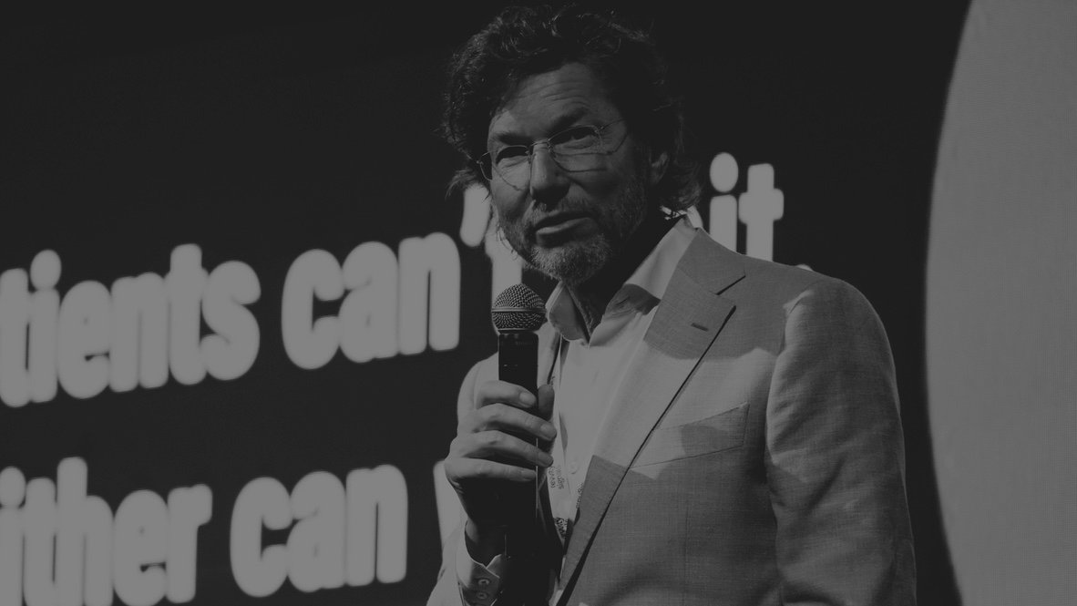 Speaker on stage · BILS 2026 · the conversation